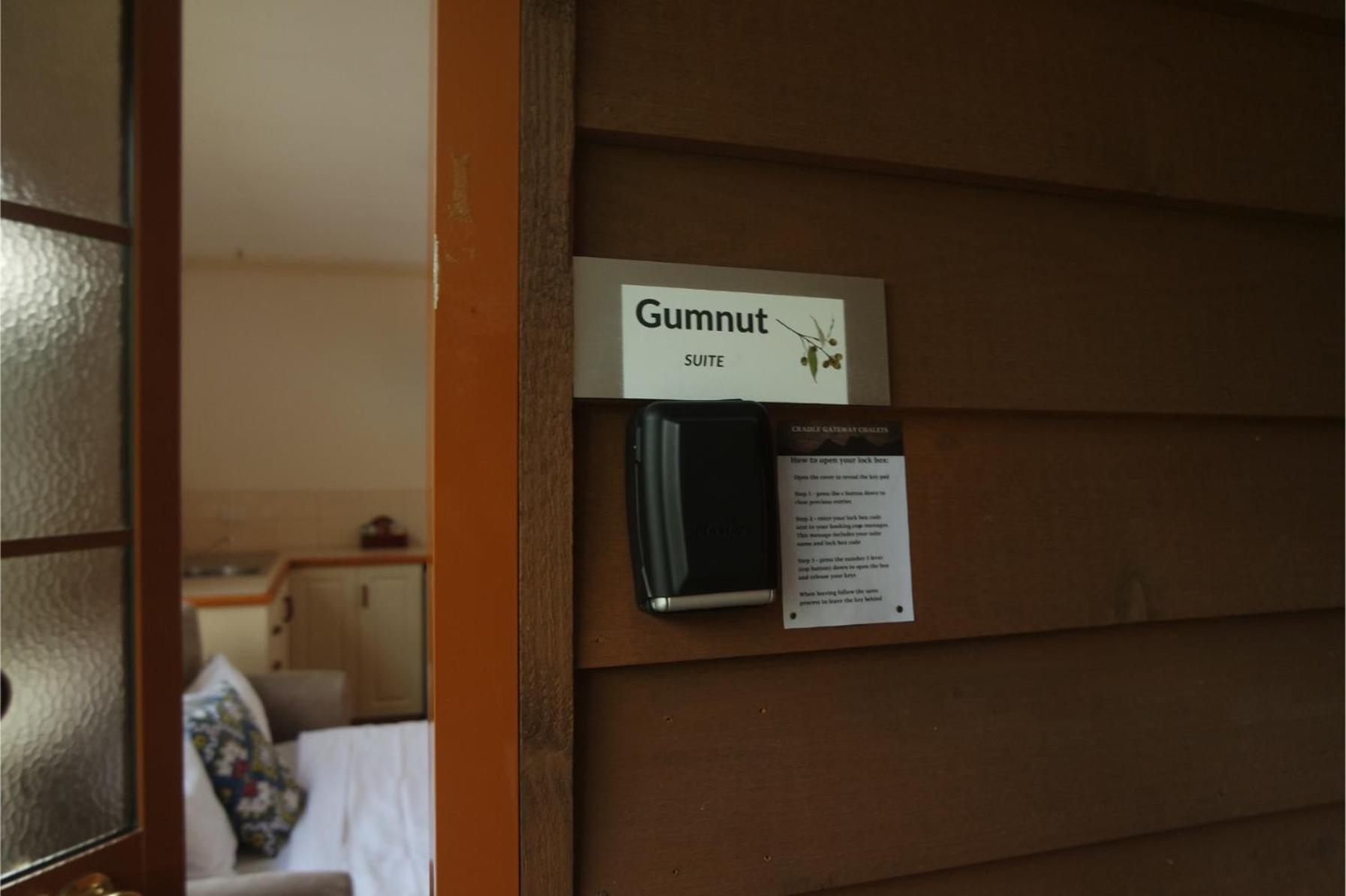 Cradle Gateway Chalets Moina Екстериор снимка